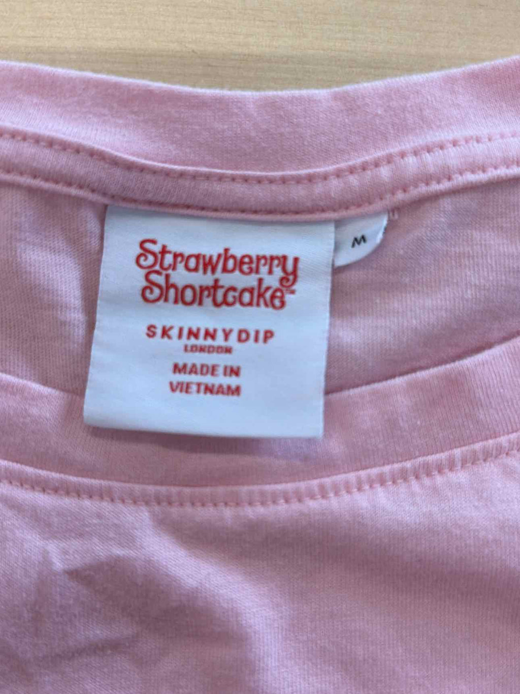 Strawberry Shortcake Size M Pink T-shirt
