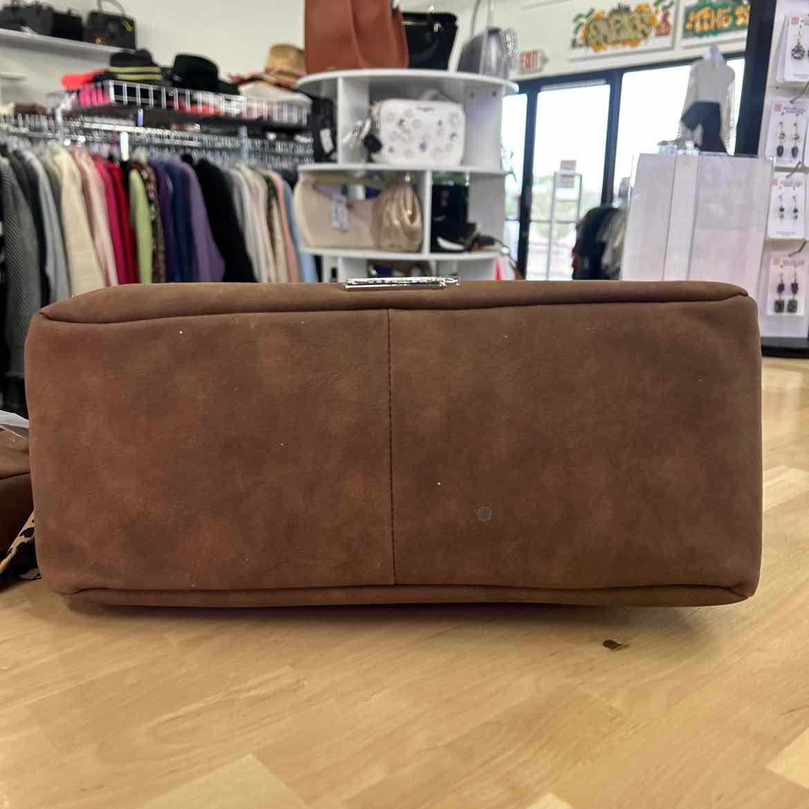 Madden Girl Madden Girl Medium Leather Hob Brown Nubuck Small