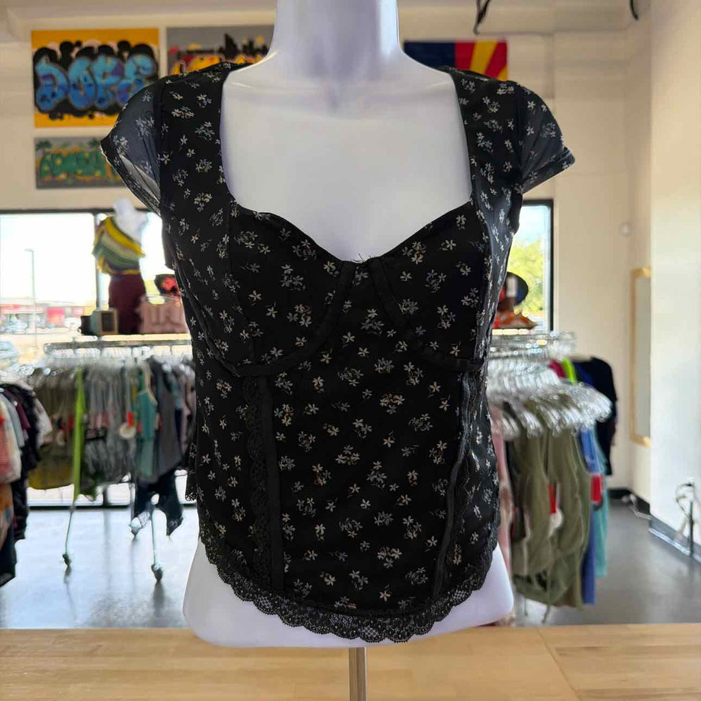 Hippie Rose Juniors' Corset Short-Sleeve Mesh Top - Black Ditsy