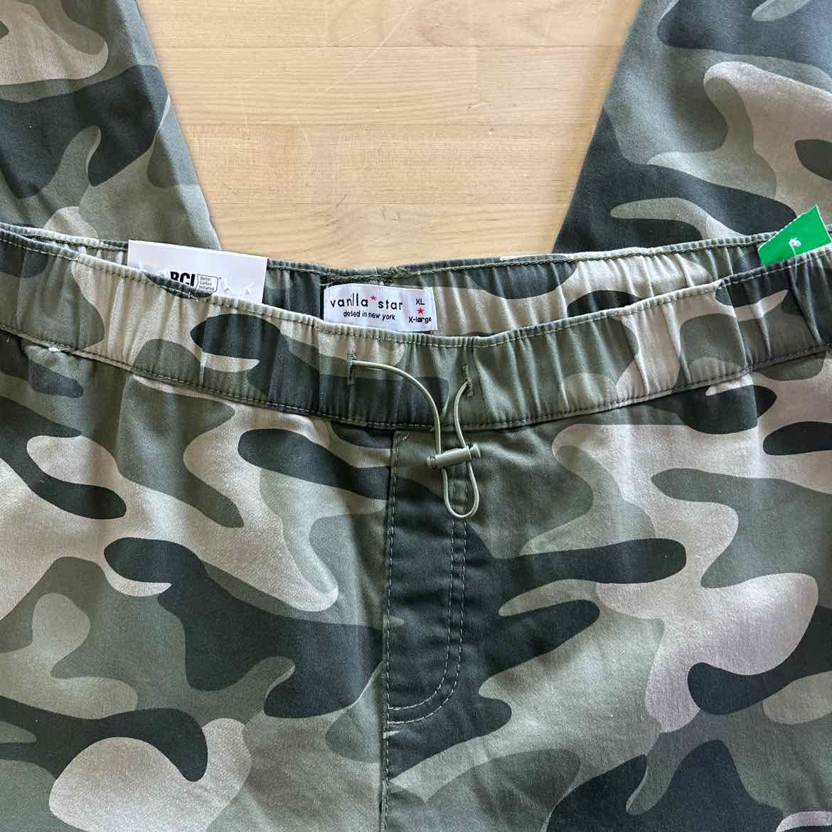 Vanilla Star Juniors' Camouflage Cargo Jogger Pants - Camo