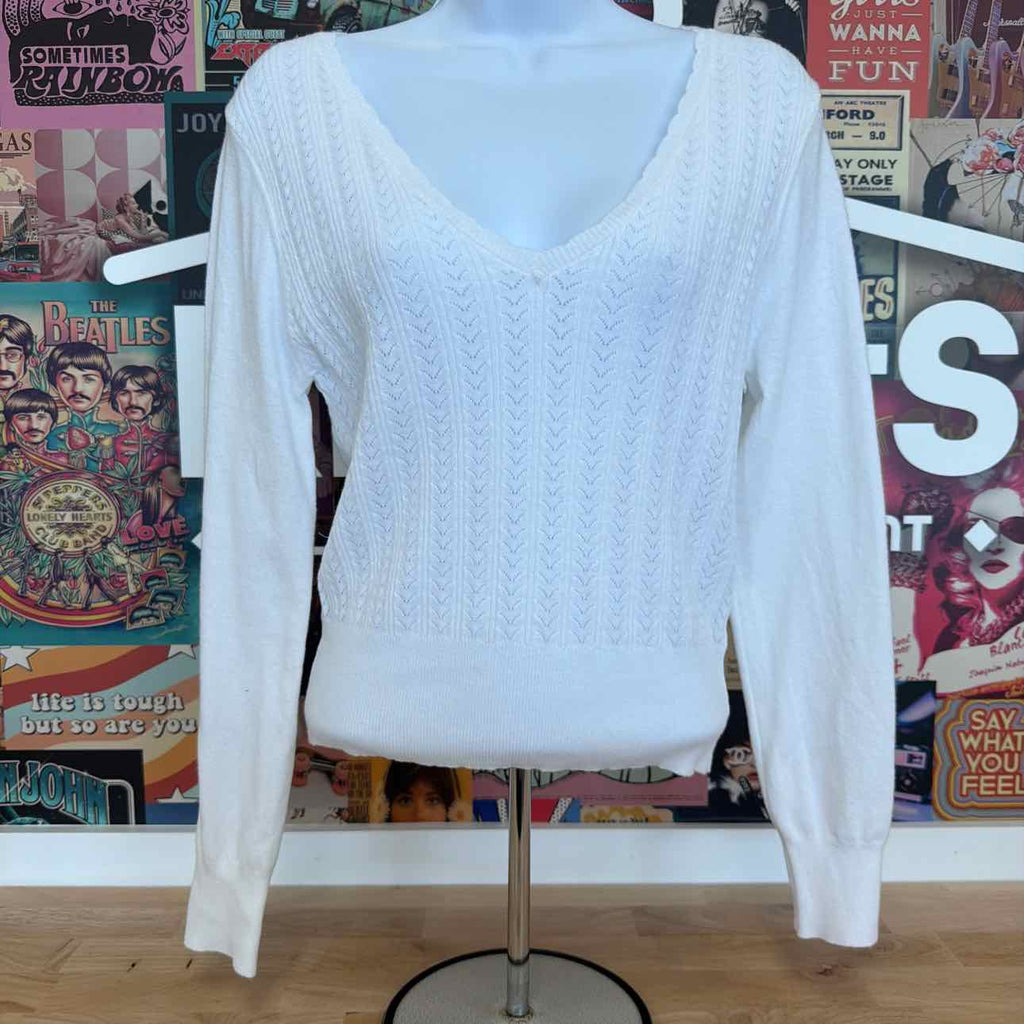 hooked up Size L Pointelle V-Neck Long-Sleeve Sweater