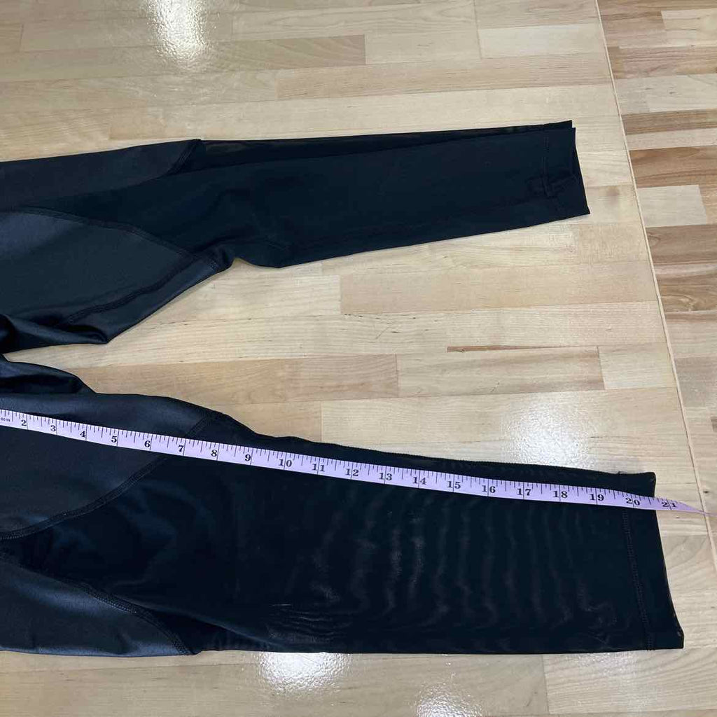 90 degree Size M Black Preloved athletic leggings