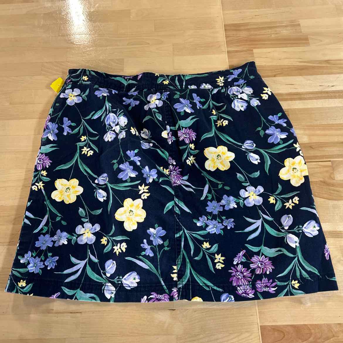 Karen Scott Women Size 6 Blue Preloved Skorts