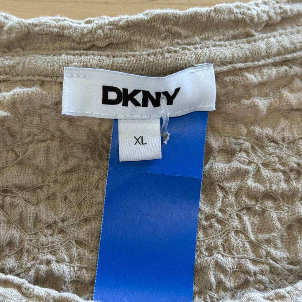 DKNY Size XL Tan Preloved Shirt