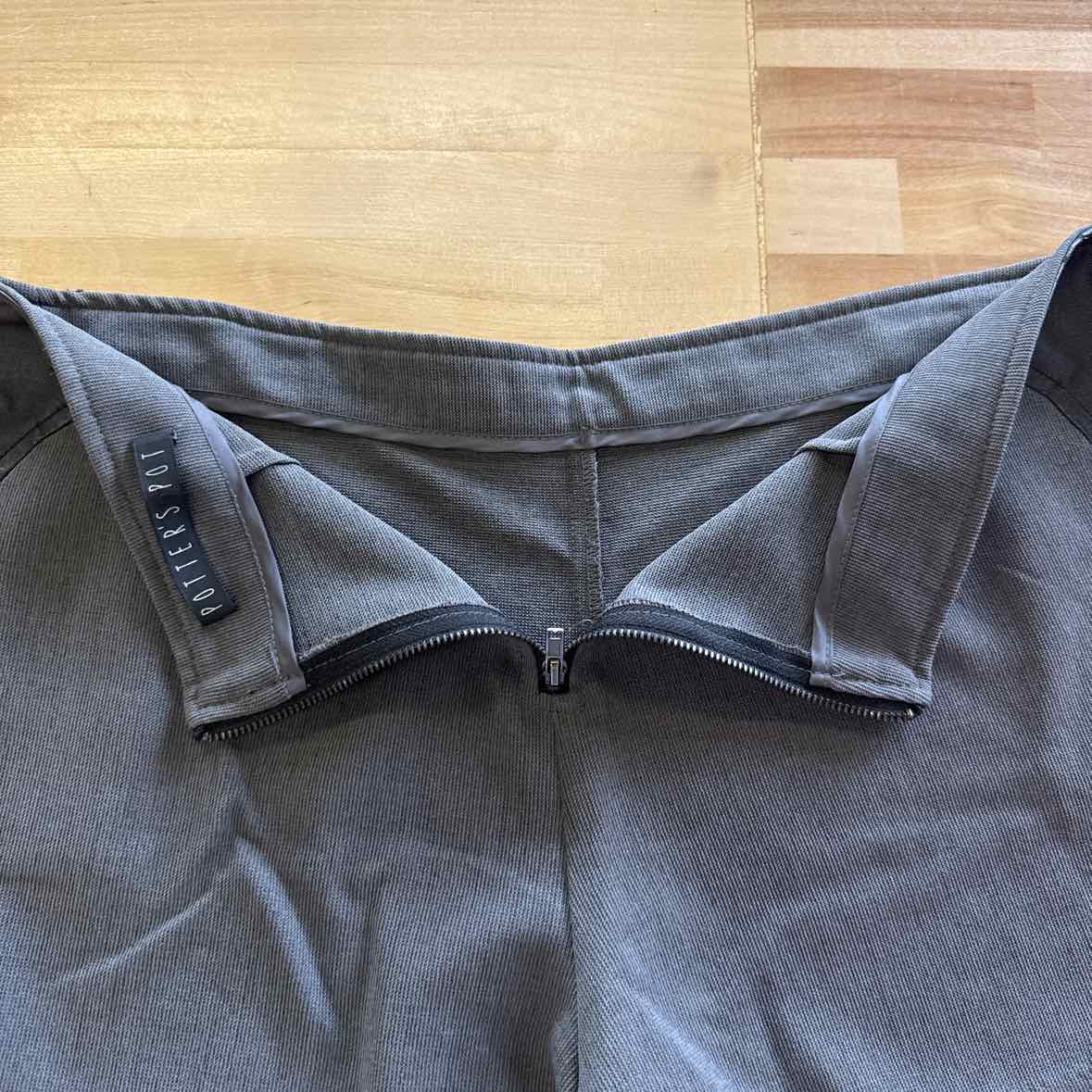 Potters Pot Size L Gray Shorts