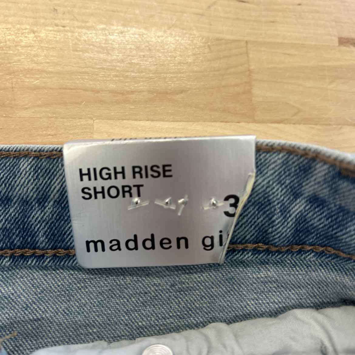 Madden Girl Juniors' Festival High-Rise Distressed Shorts - Light Wash - 3