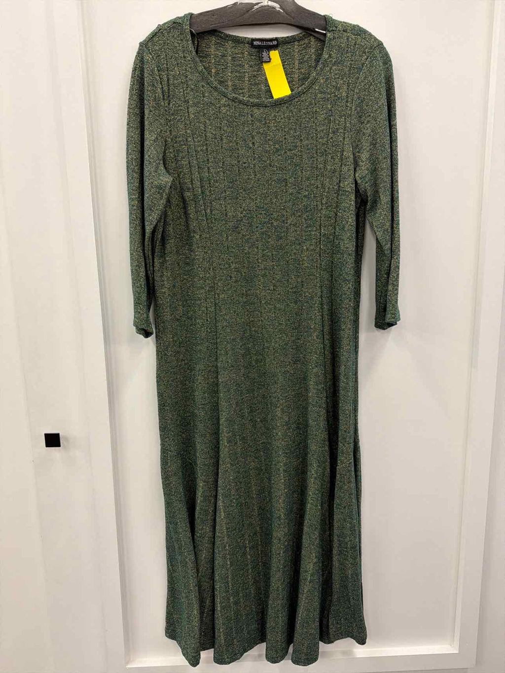 Nina Leonard Size L Green Dress