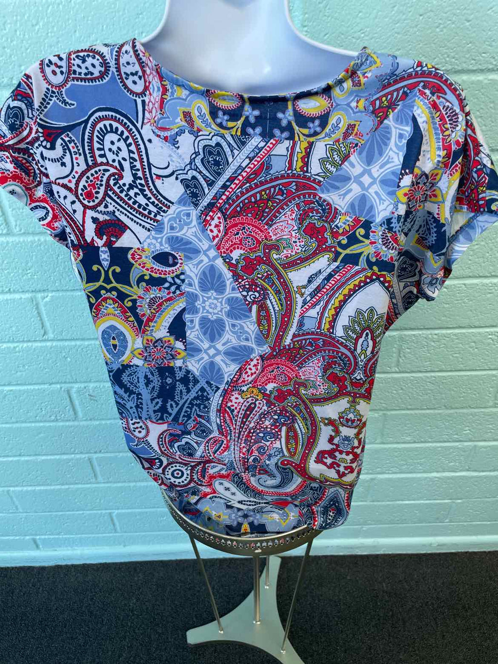 Allison Daley Size SP blue white green Shirt