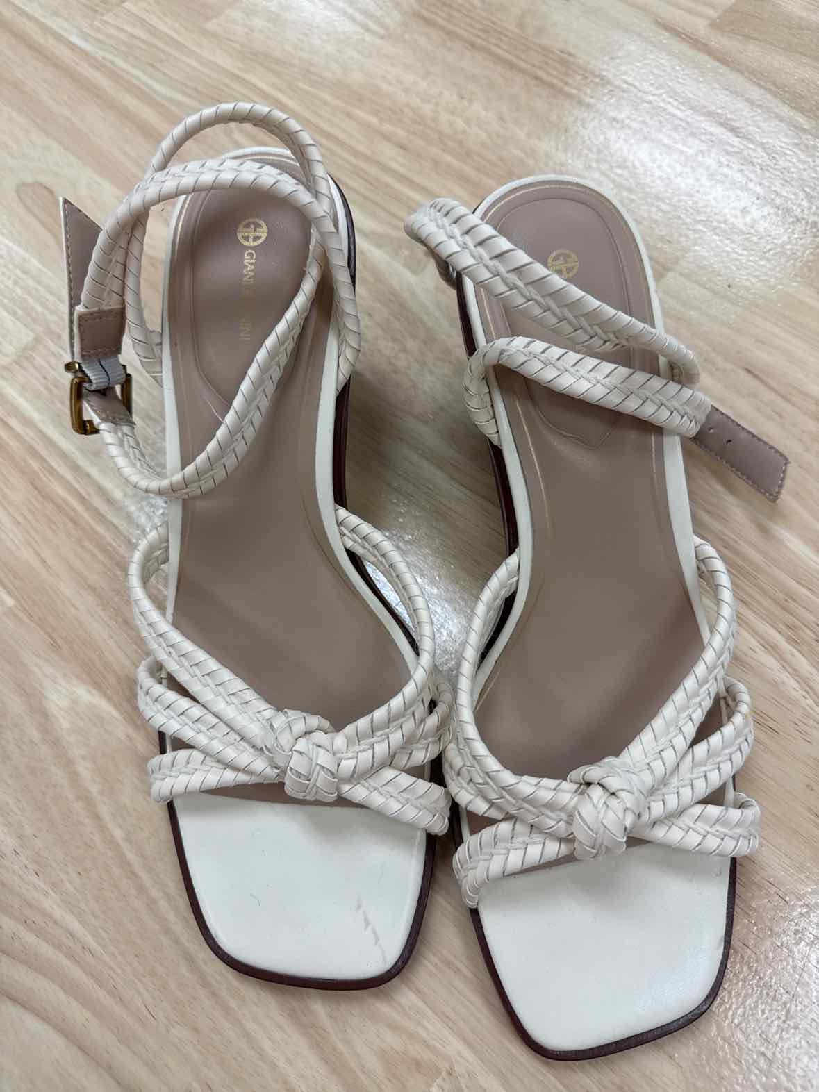 Giani Bernini Size 9 Renaee Block Heel Woven Strappy Dress Sandals -Cream