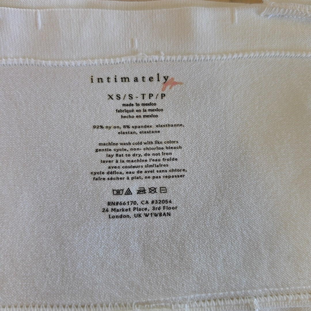 Intimately Size XS/S White Preloved Sports Bra