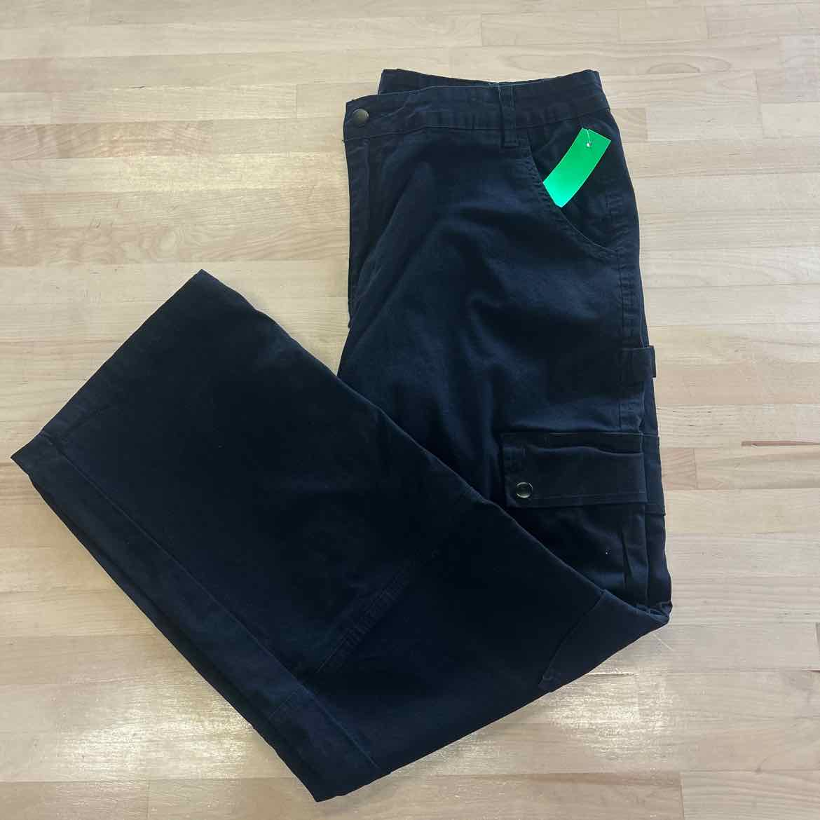Size XXL Black Preloved Cargo