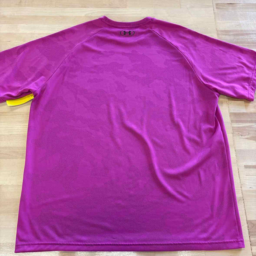 Under Armour Size XL Pink T-shirt