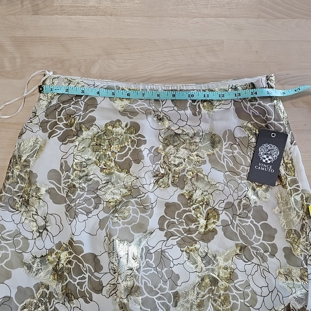 Vince Camuto Size M white/gold Skirt