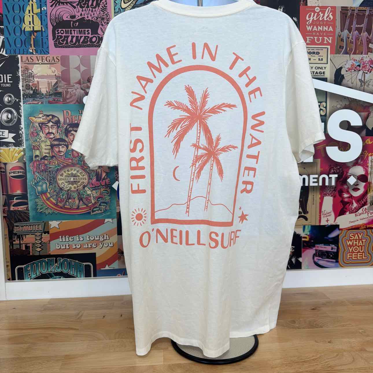 O'Neil Size M Byron Palms Cotton Crewneck T-Shirt