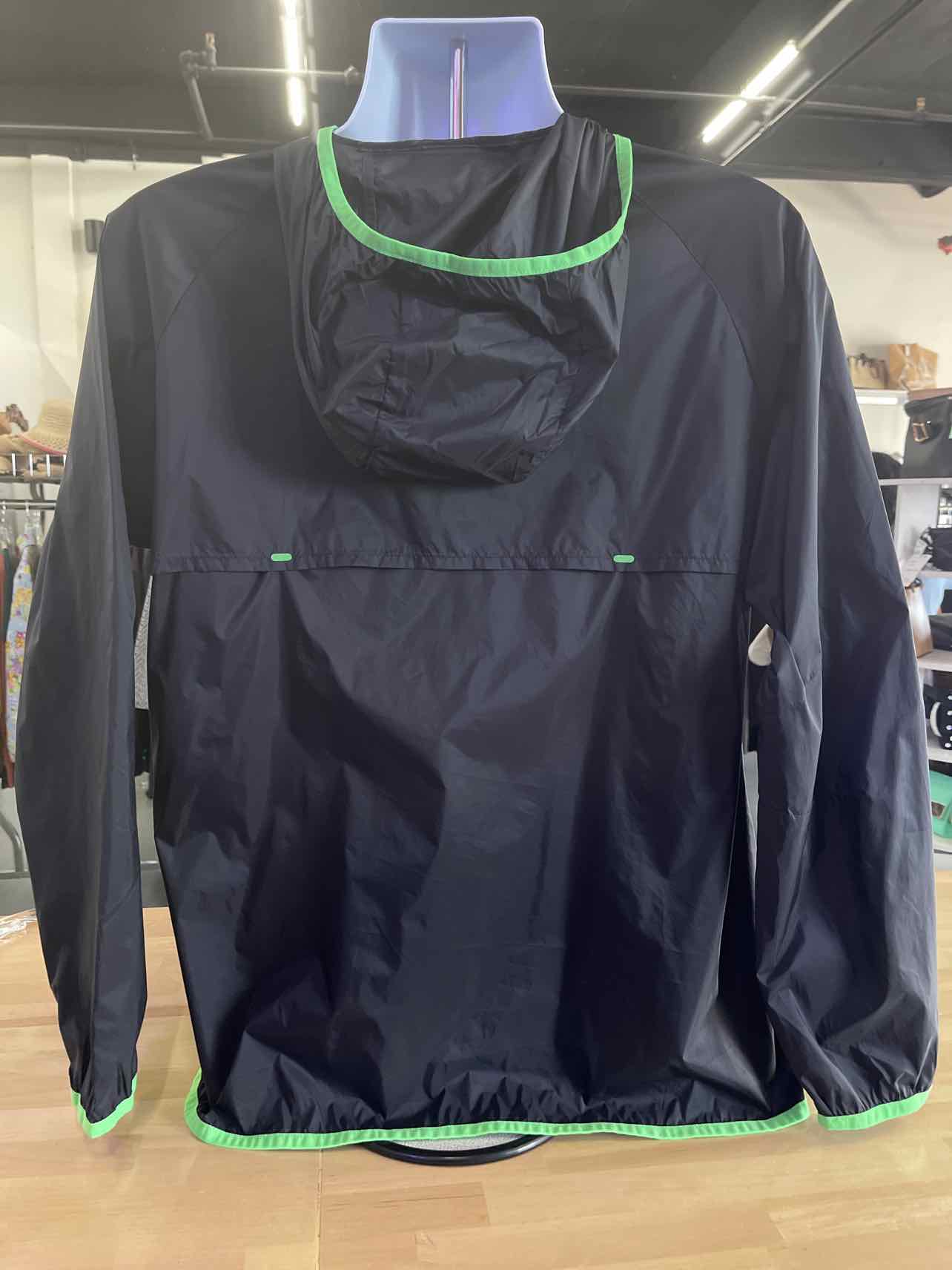 Oakley Size S Black MENS Jacket