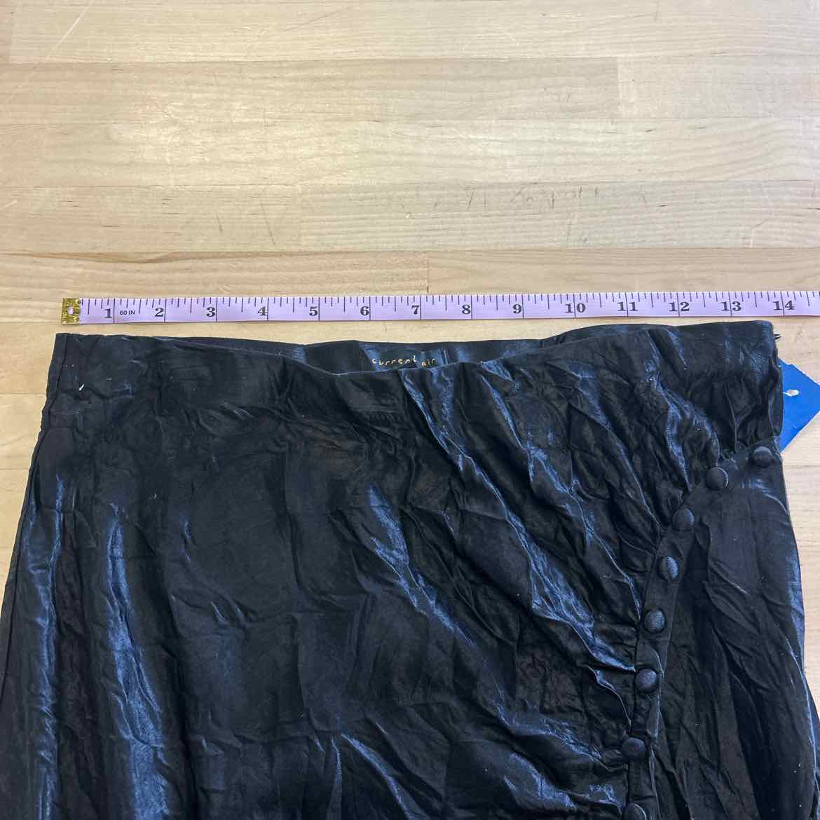 Current Air Size S Black Preloved Skirt