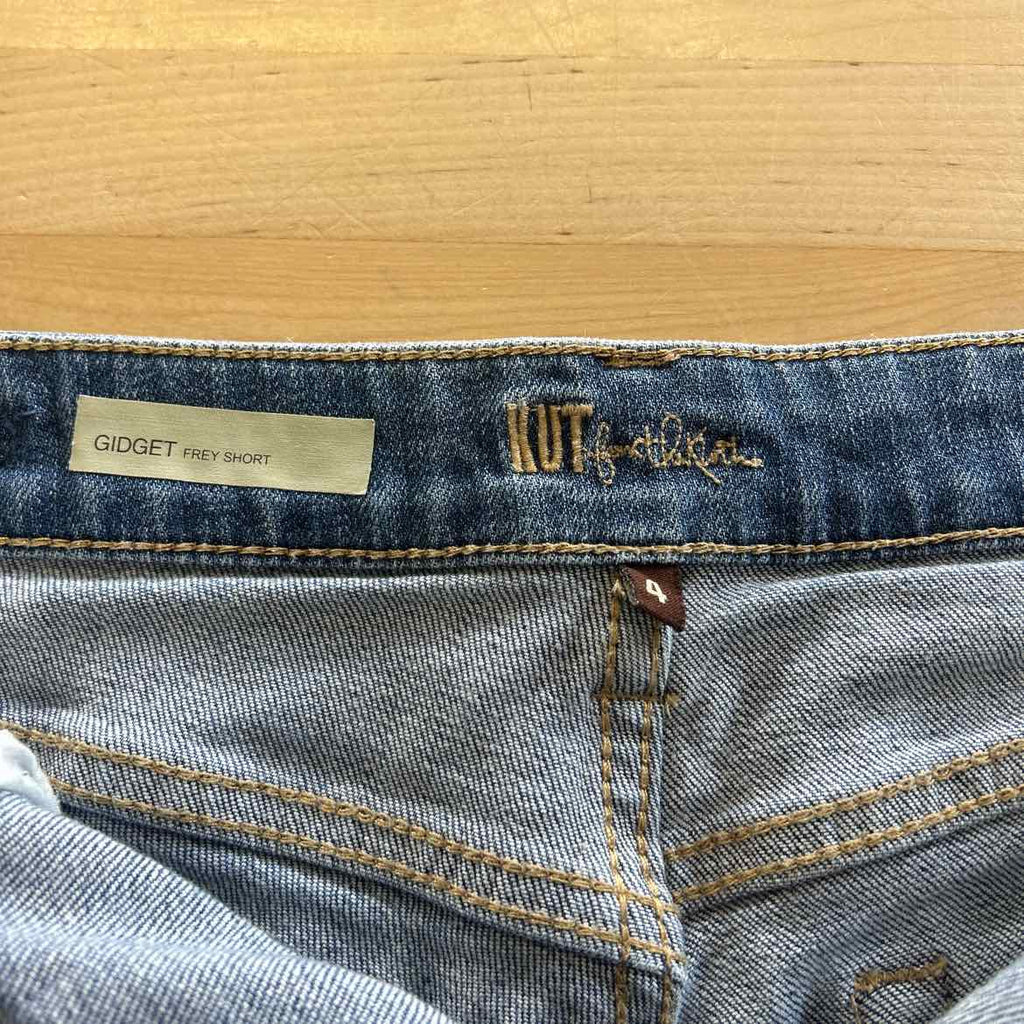 Kut from the Kloth Women Size 4 Blue Denim Preloved Shorts