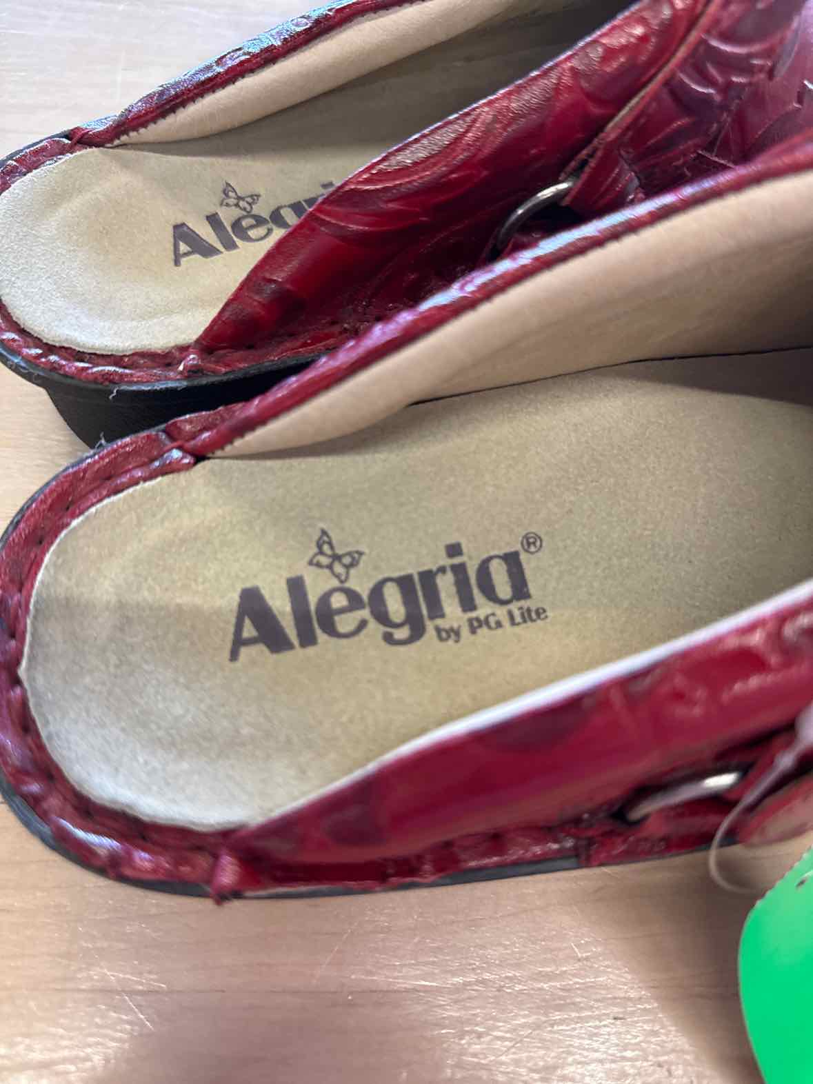 Alegria Size 9.5 Red Leather Preloved Clogs