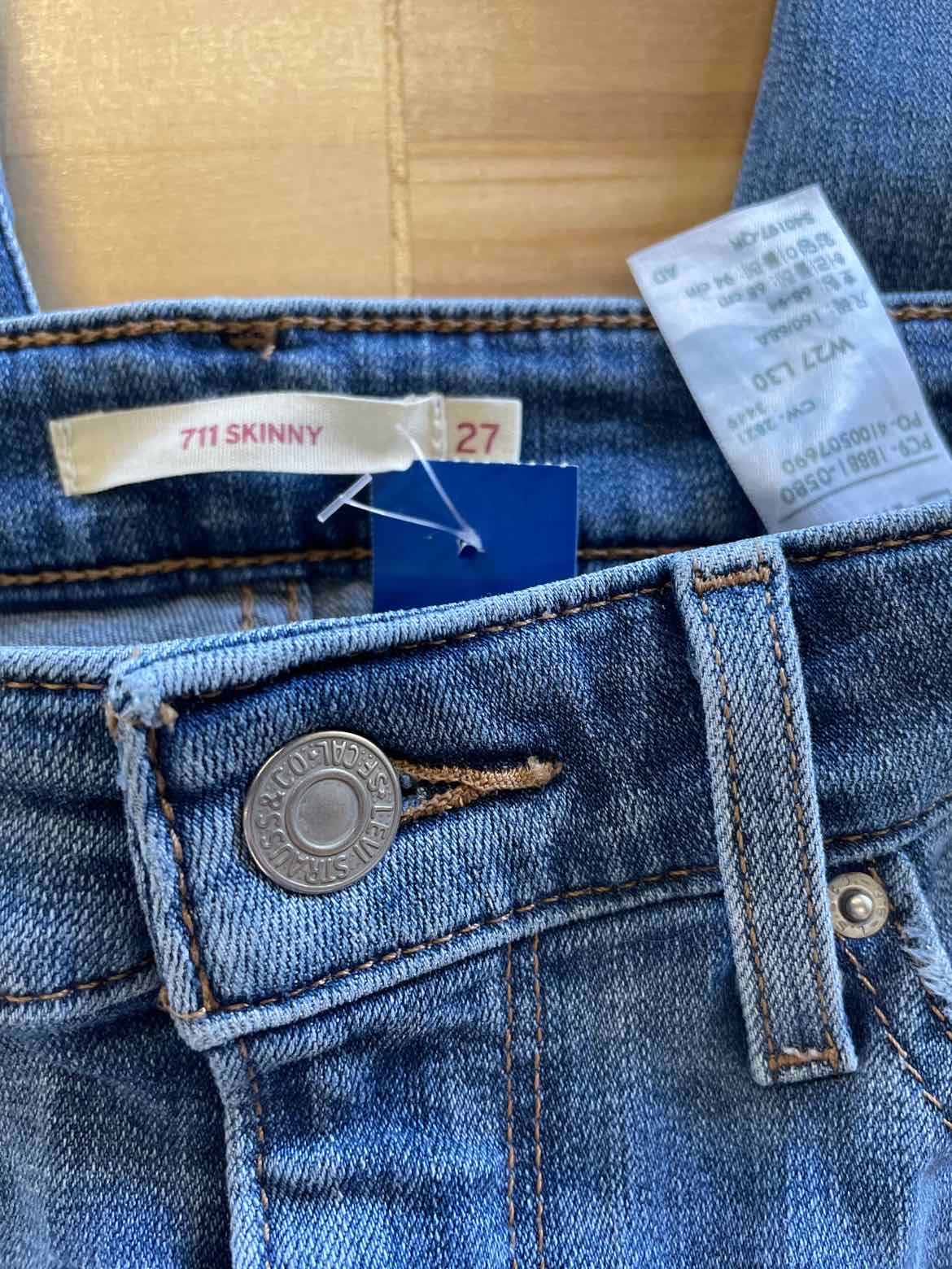 Levi's Size 27 Black Jeans