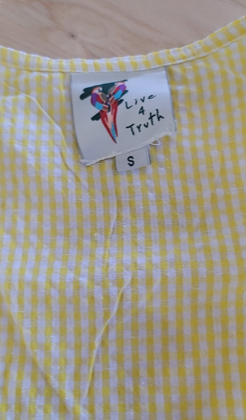 Live 4 Truth Size S Yellow Blouse
