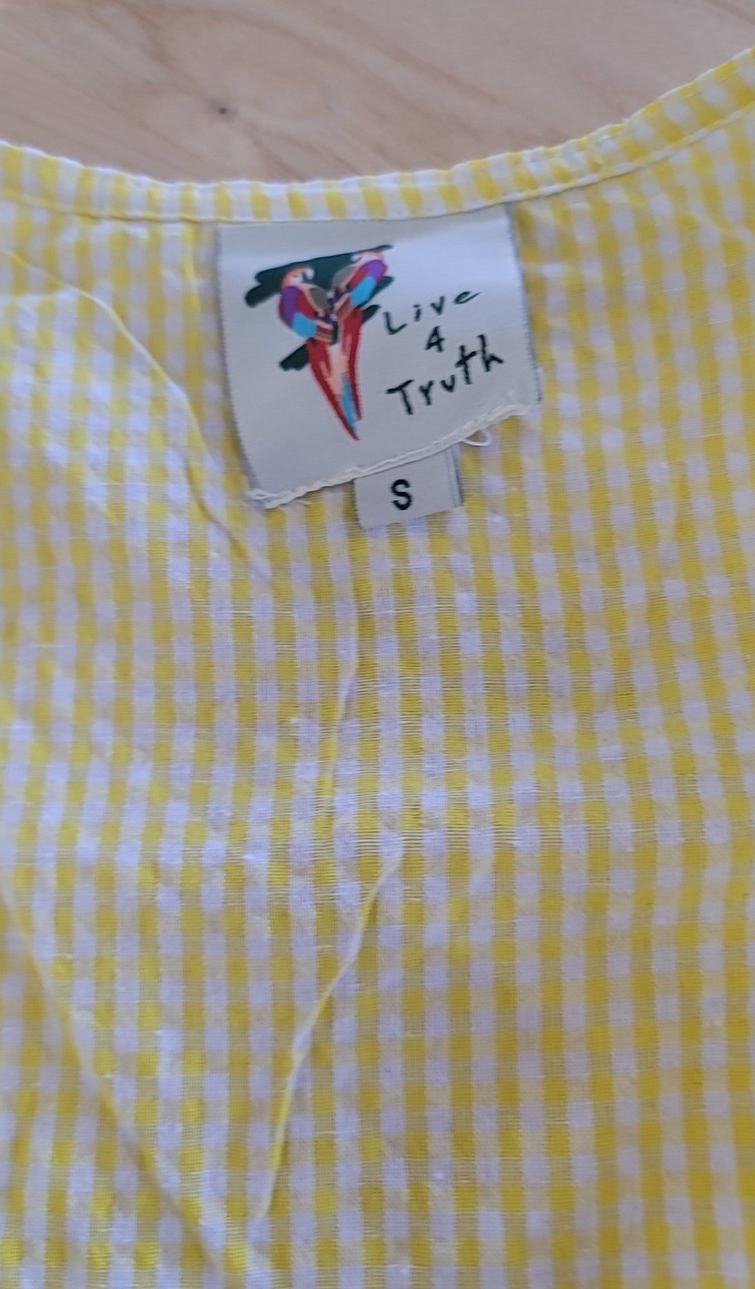 Live 4 Truth Size S Yellow Blouse
