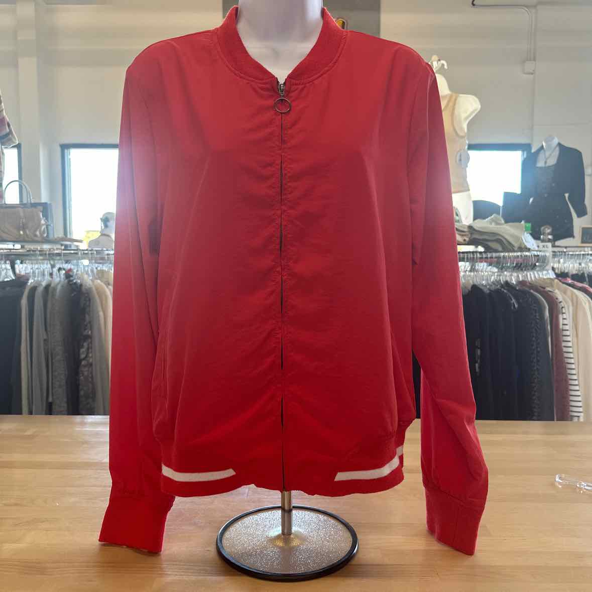 Ashley International Size M Orange Jacket