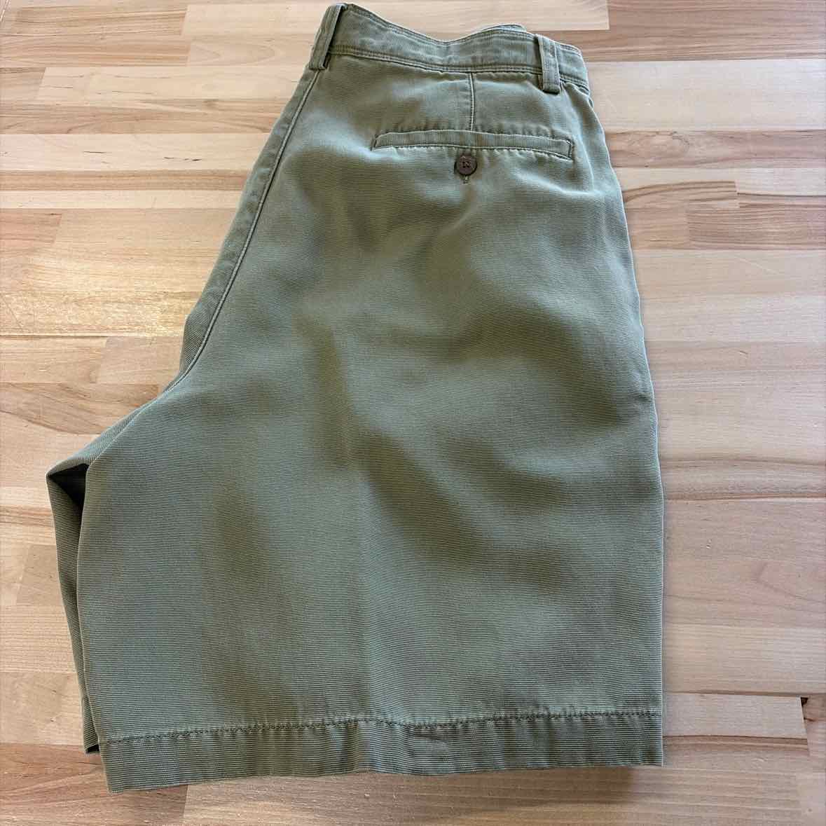 Tommy Bahama Men's Size 38 Green MENS Shorts