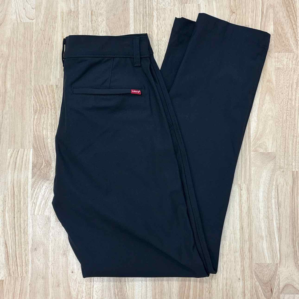 Levi's Size 33x32 Black MENS Pants