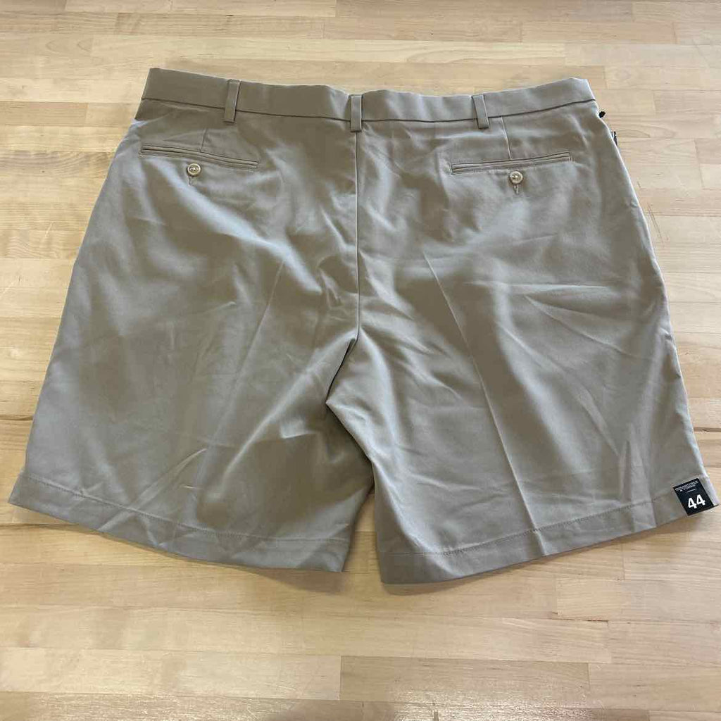 Roundtree & York Men's Size 44 Tan MENS Shorts