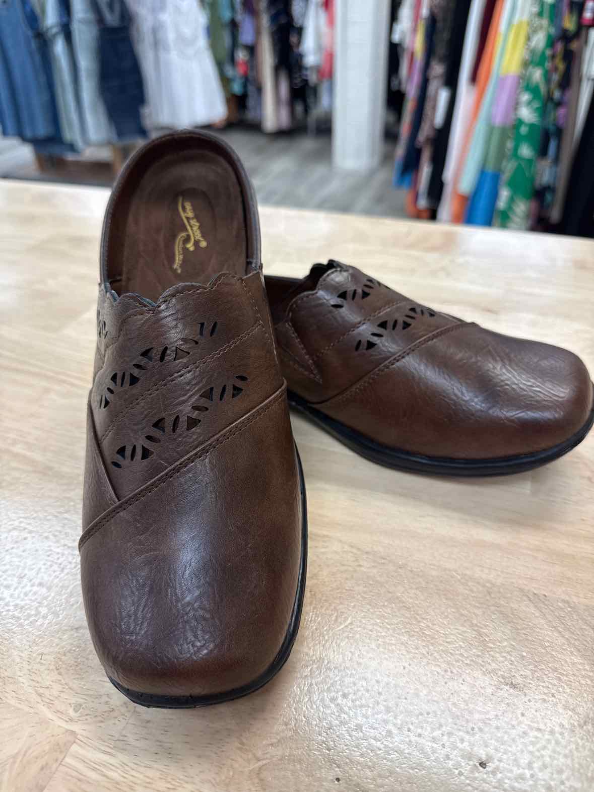 Easy Street Size 9.5 Brown Forever Cut Out Mules NWT