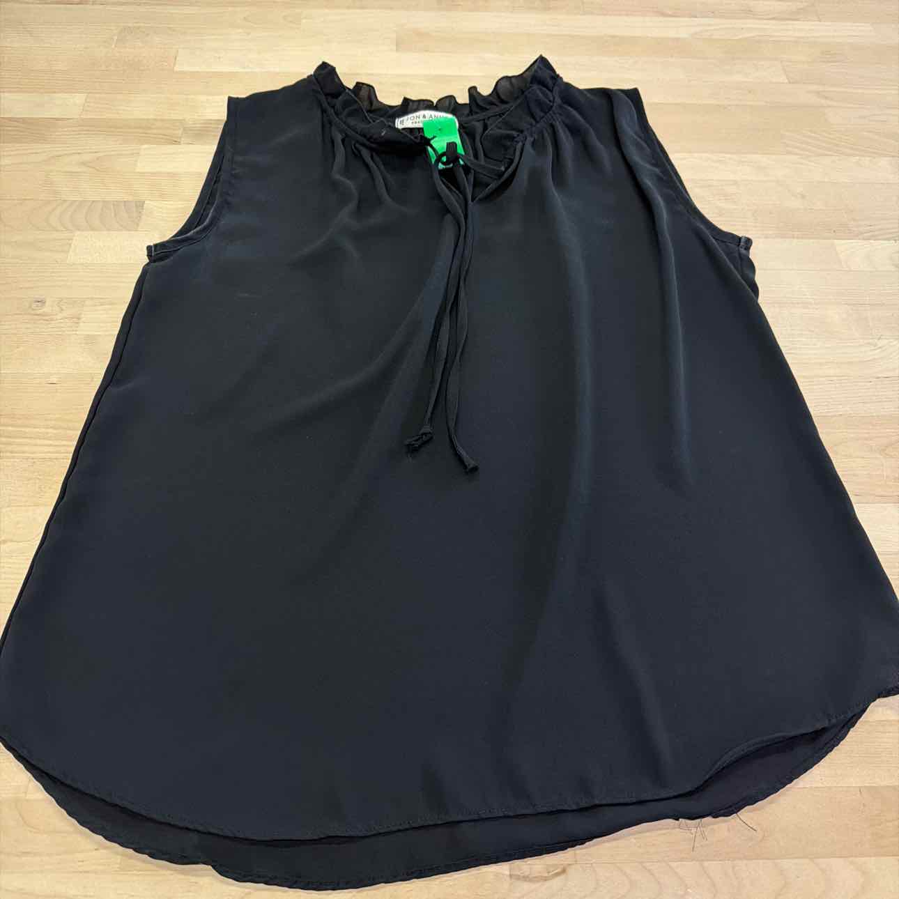 Jon & Ana Size XL Black Preloved Sleeveless