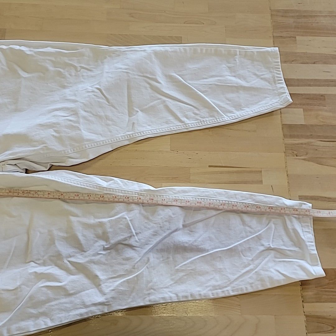 Celebrity pink Size 24 White Jeans Skinny High Rise The Spice NWT