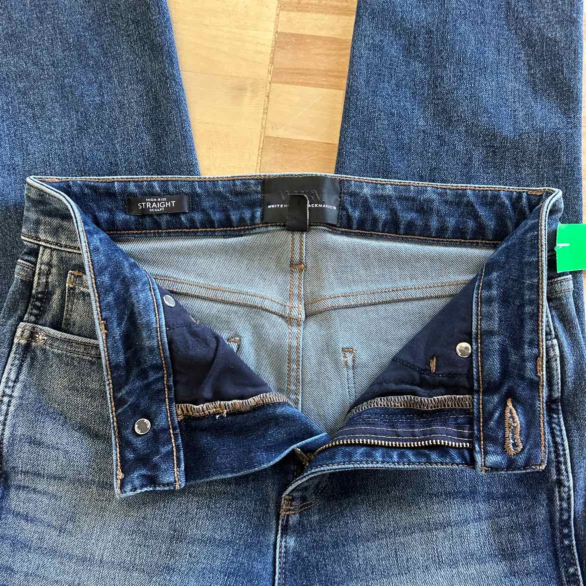 White House Black Market Size 4 Blue Denim Preloved Jeans