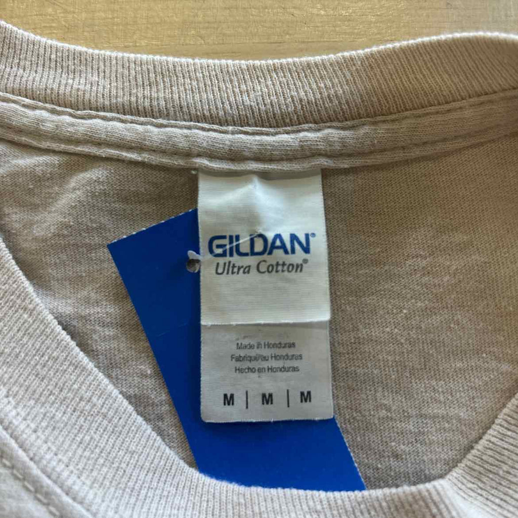 Gildan Size M Tan Preloved MENS Long Sleeve Shirt