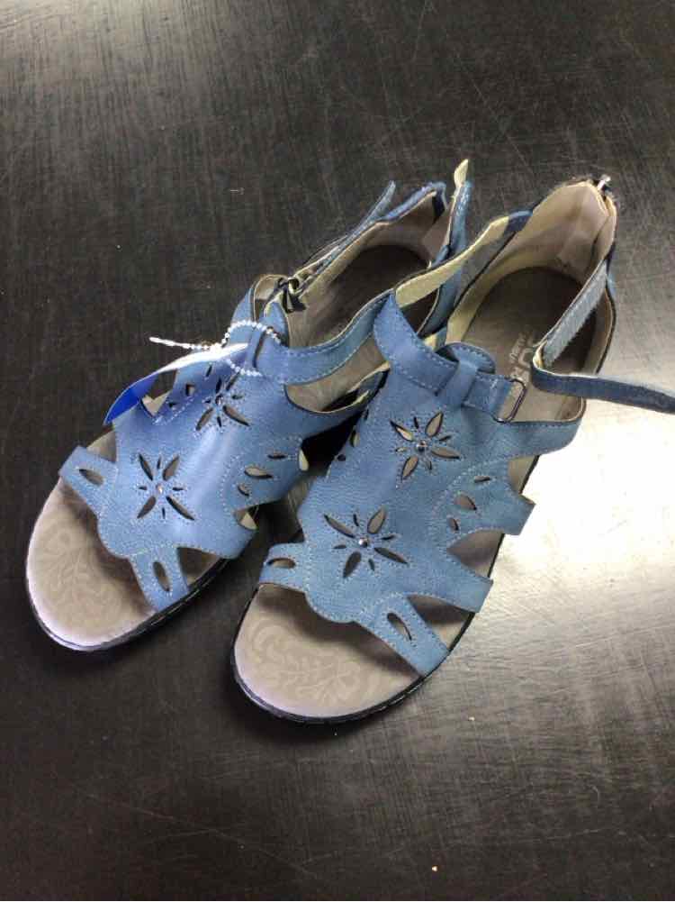JBU Shoe Size 8.5 Blue Sandals