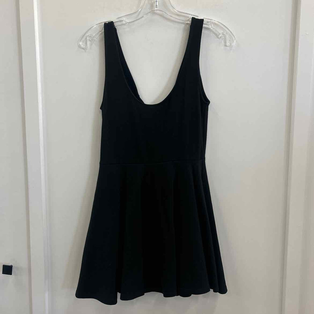 Windsor Size M Black Preloved Dress