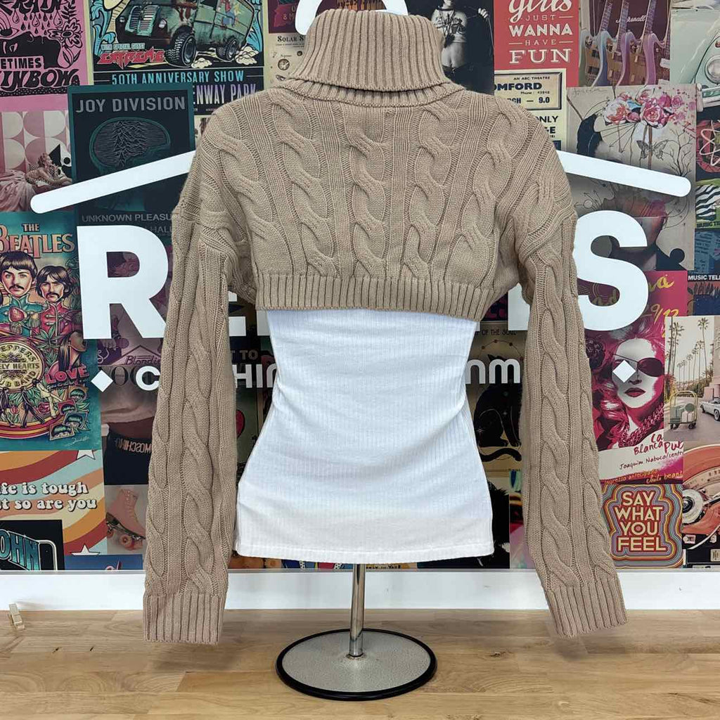 STR Size M Beige Knit Preloved Crop Turtleneck Sweater