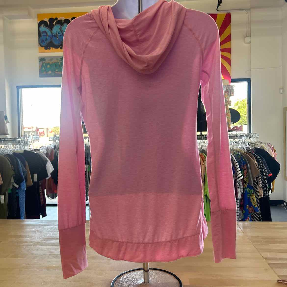 Gap Size XS Pink Preloved Athletic Long Sleeve