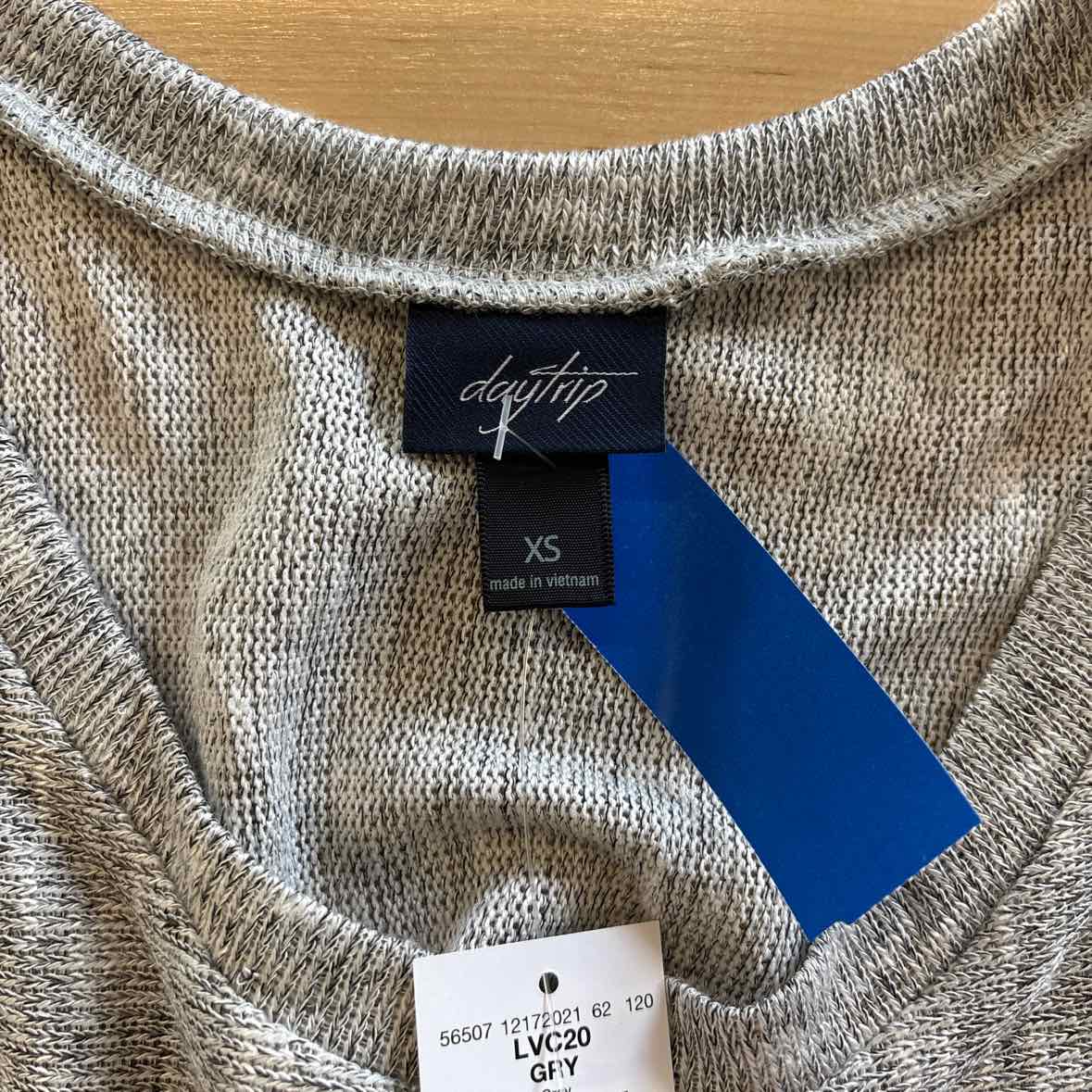 Daytrip Size XS Gray Blouse