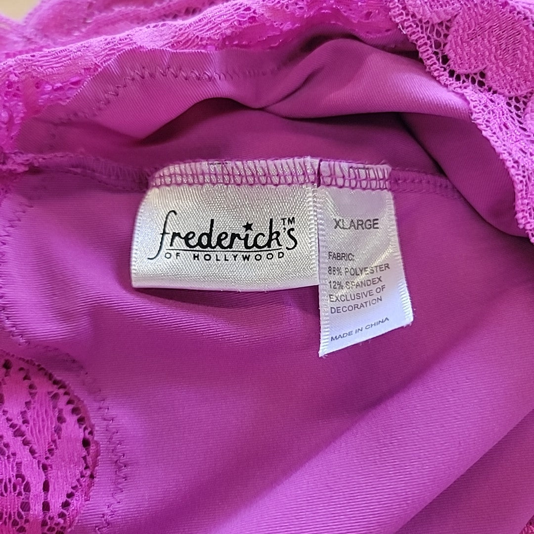Frederick's Size XL Purple Tank