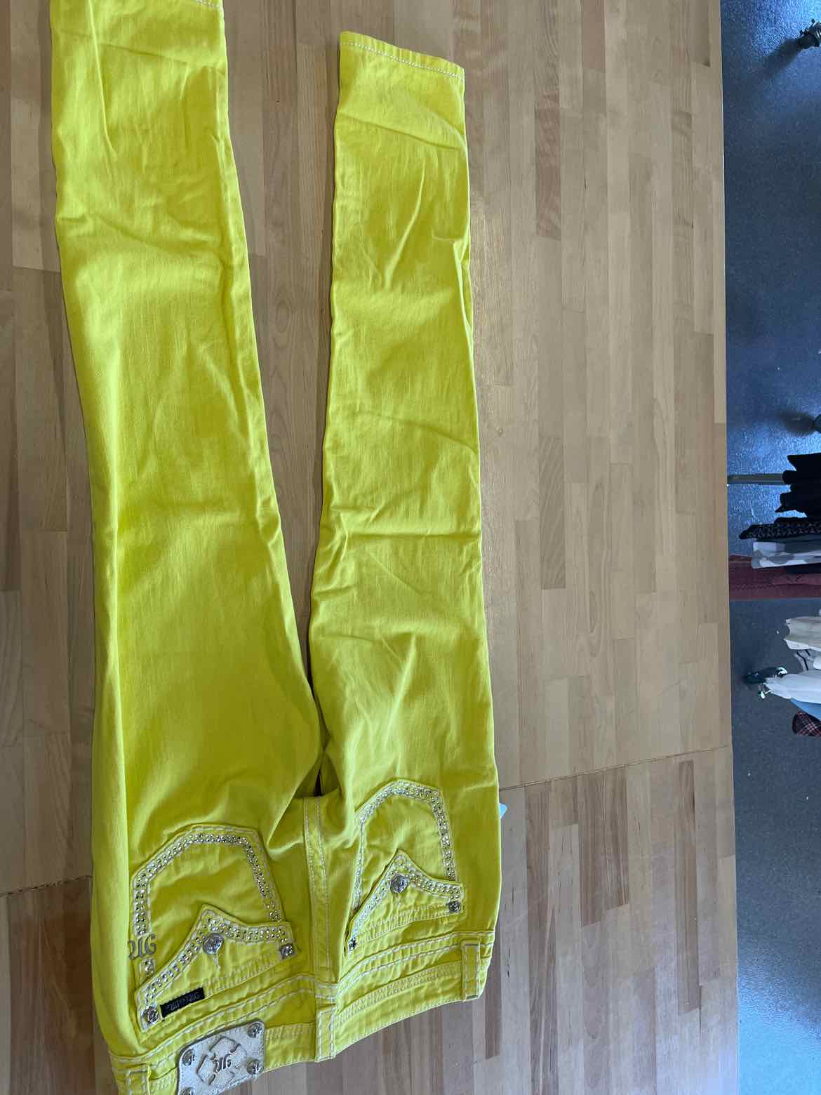 Miss Me Size 27 Yellow Jeans