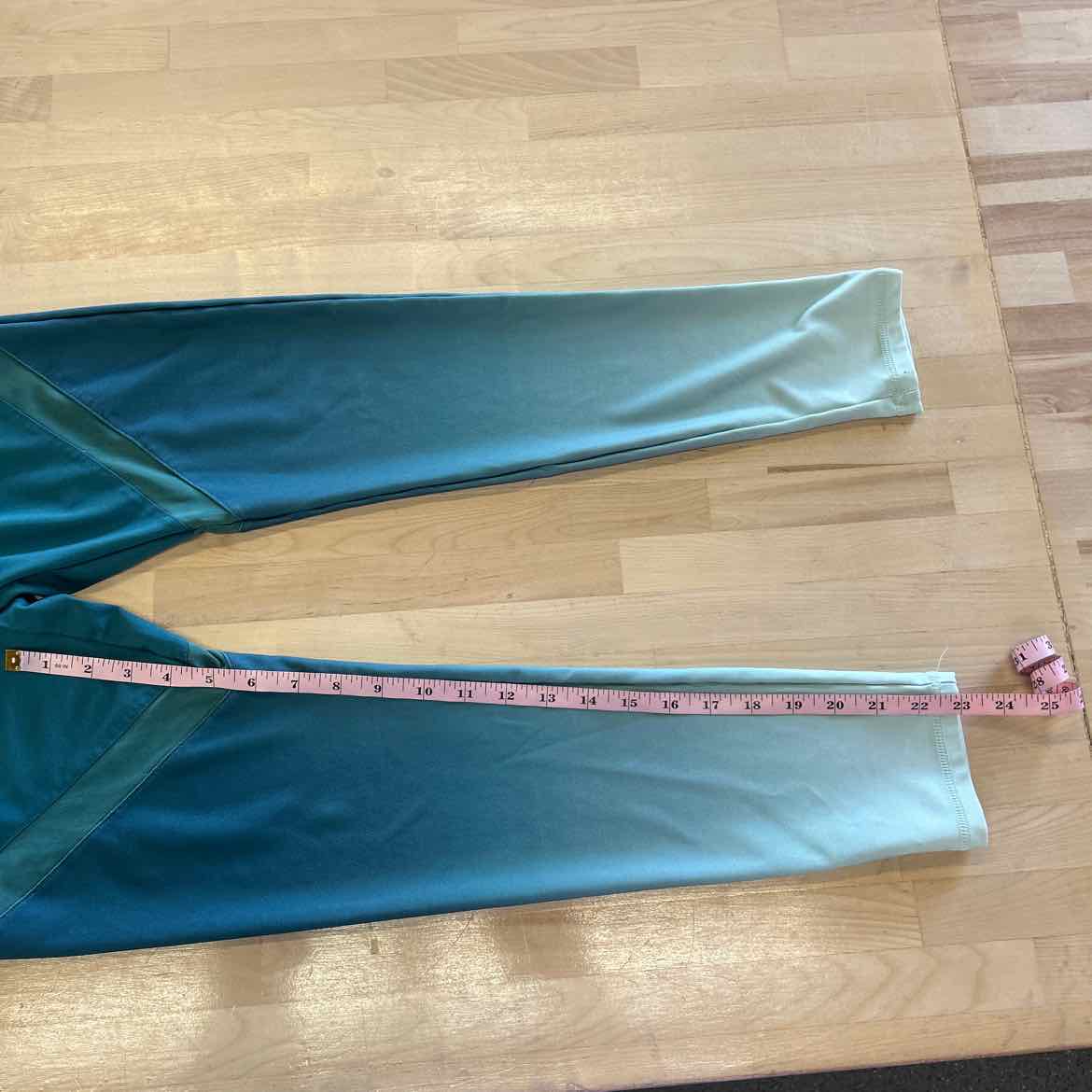 Forever 21 Size M Blue Preloved Leggings