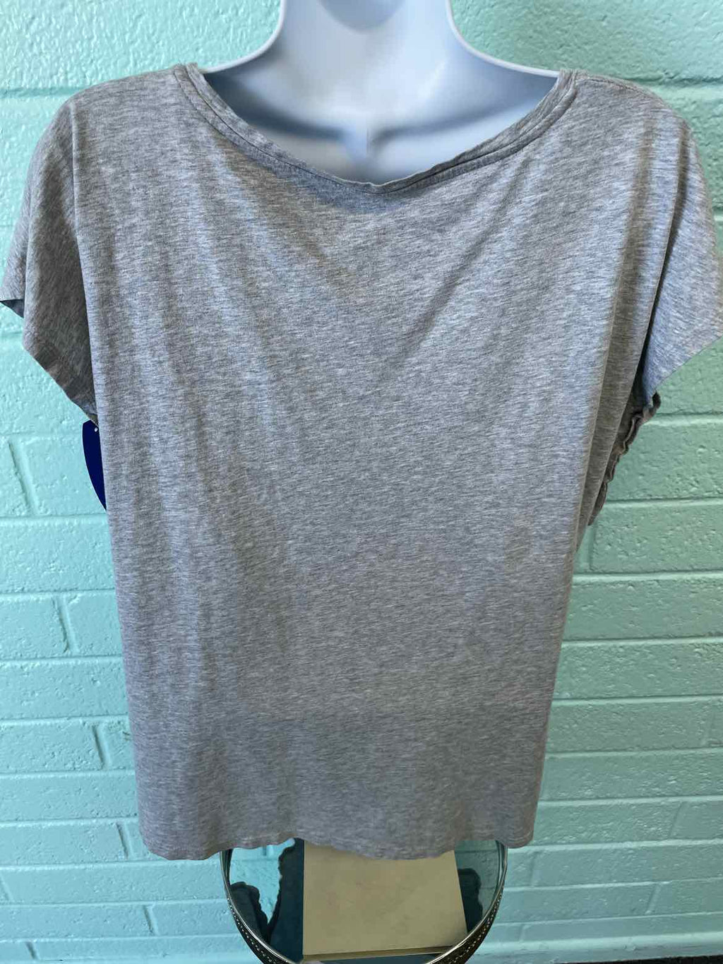 J Jill Size S Gray Shirt