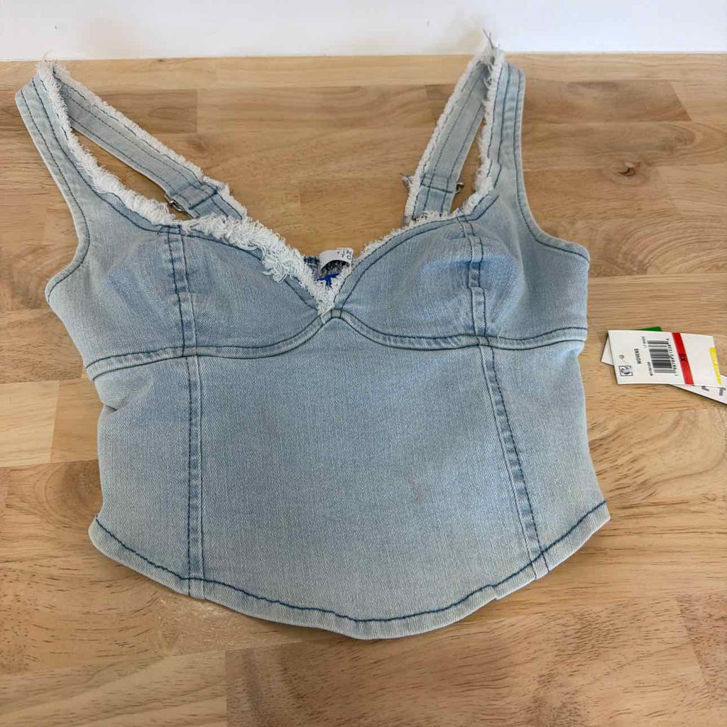 TINSELTOWN Size XS Fray-Trimmed Cropped Denim Corset-Style Top - Light Wash