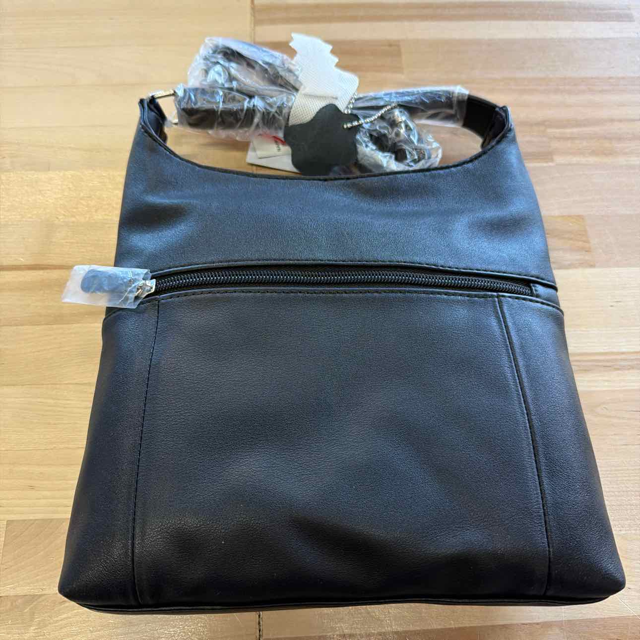 Giani Bernini Nappa Soft Crossbody