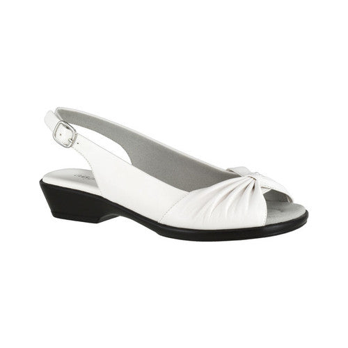 Easy Street Fantasia Sandals White 7.5