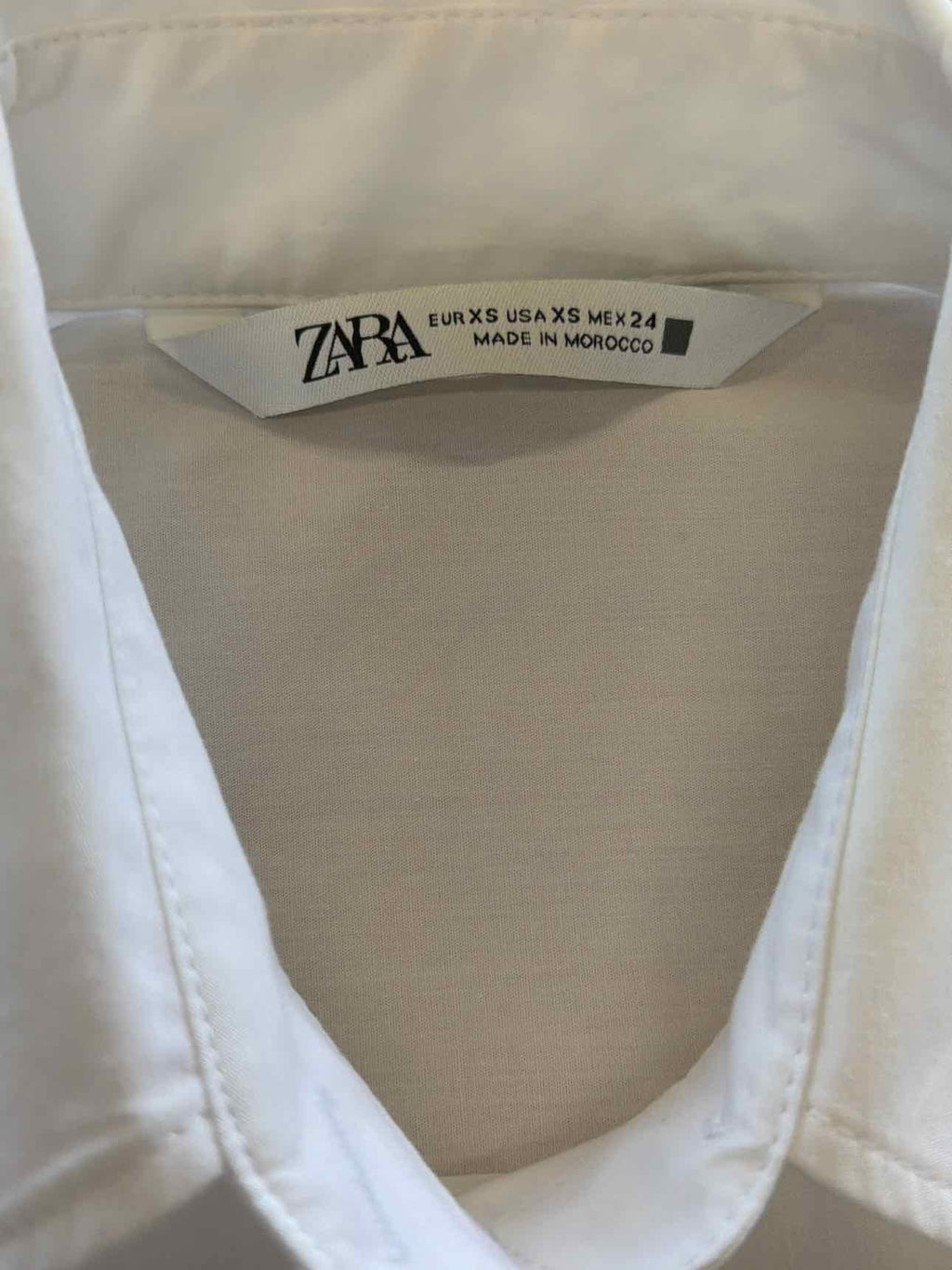 zara Size XS White Button Down Shirt