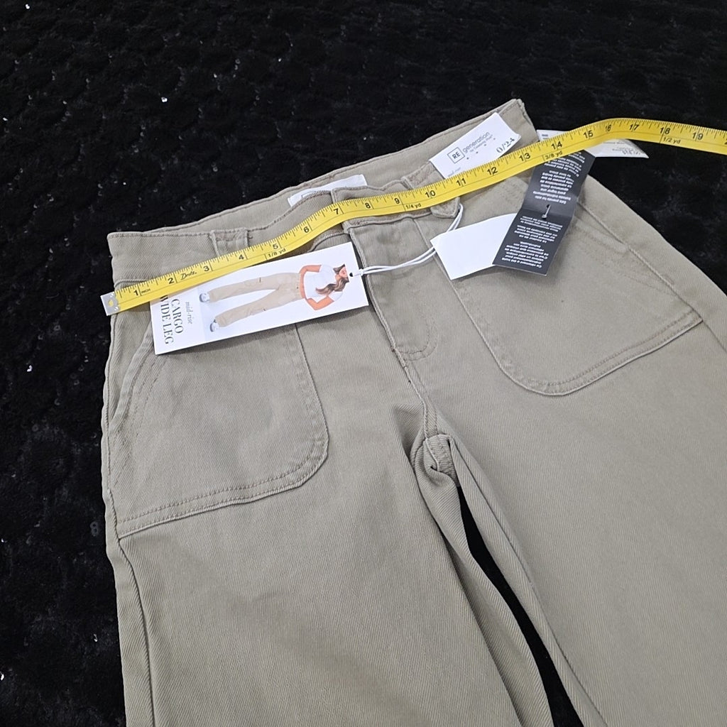 Celebrity pink Size 0 Green Pants