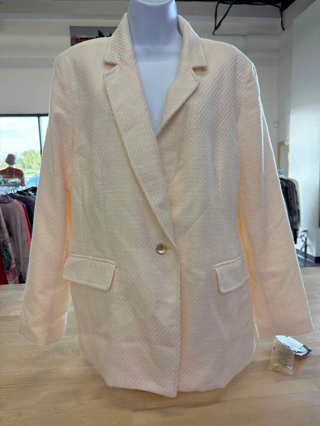 Bar III Size XL White Blazer
