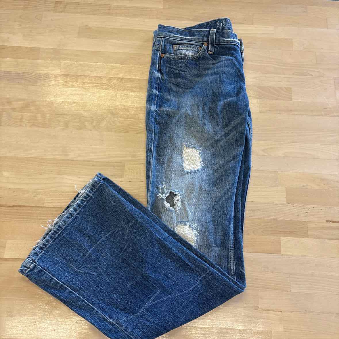 Guess Size 30 Blue Jeans
